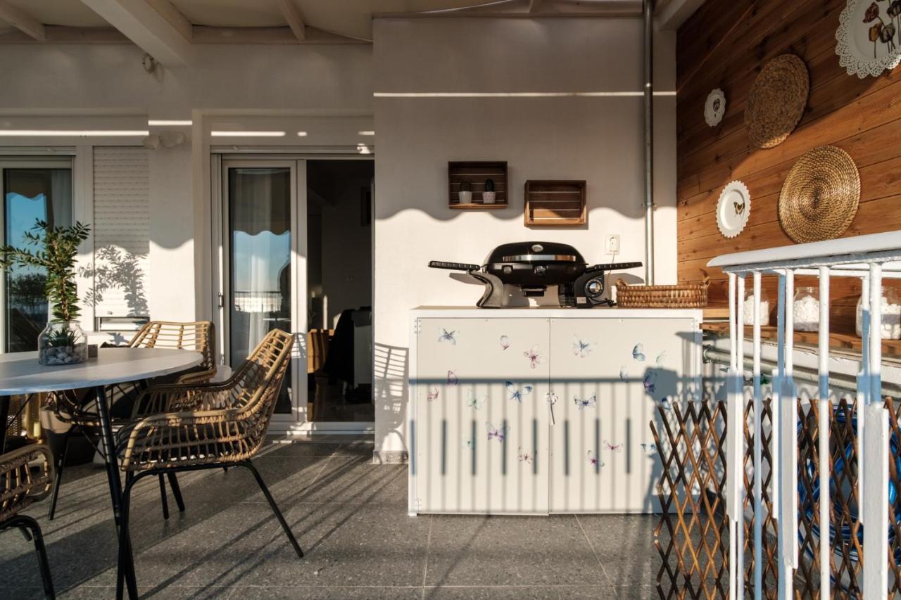 Home Is Thessaloniki Exterior photo